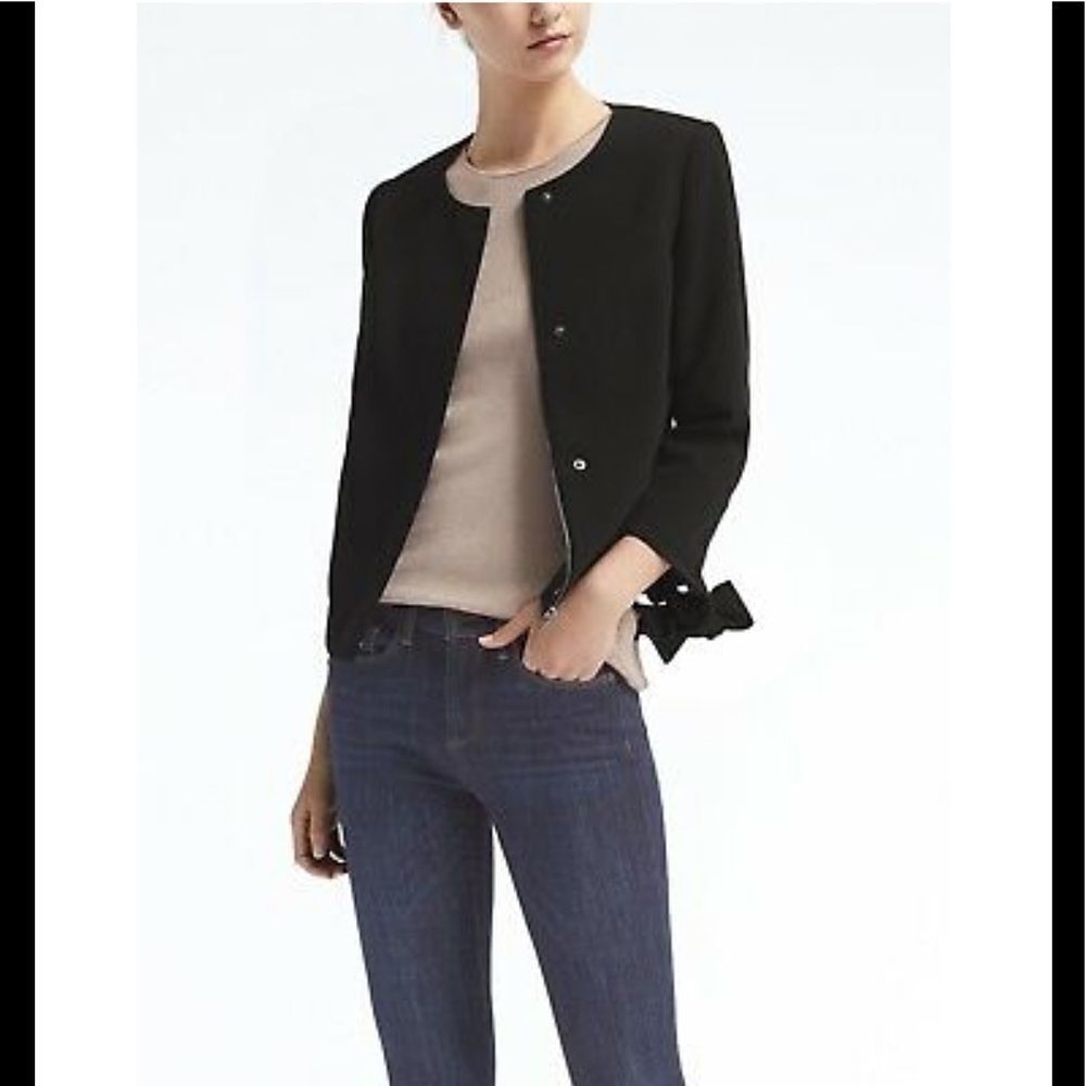 𝅺nwt Banana Republic blazer with sleeve bows 6 TALL
